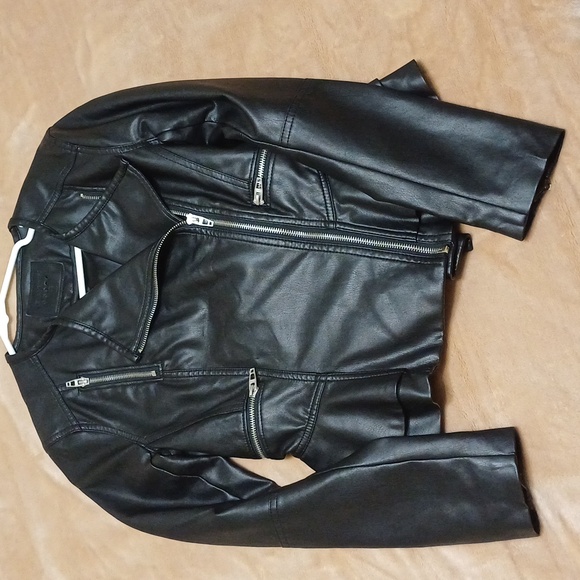 BLANKNYC Faux Leather Jacket - Picture 3 of 8